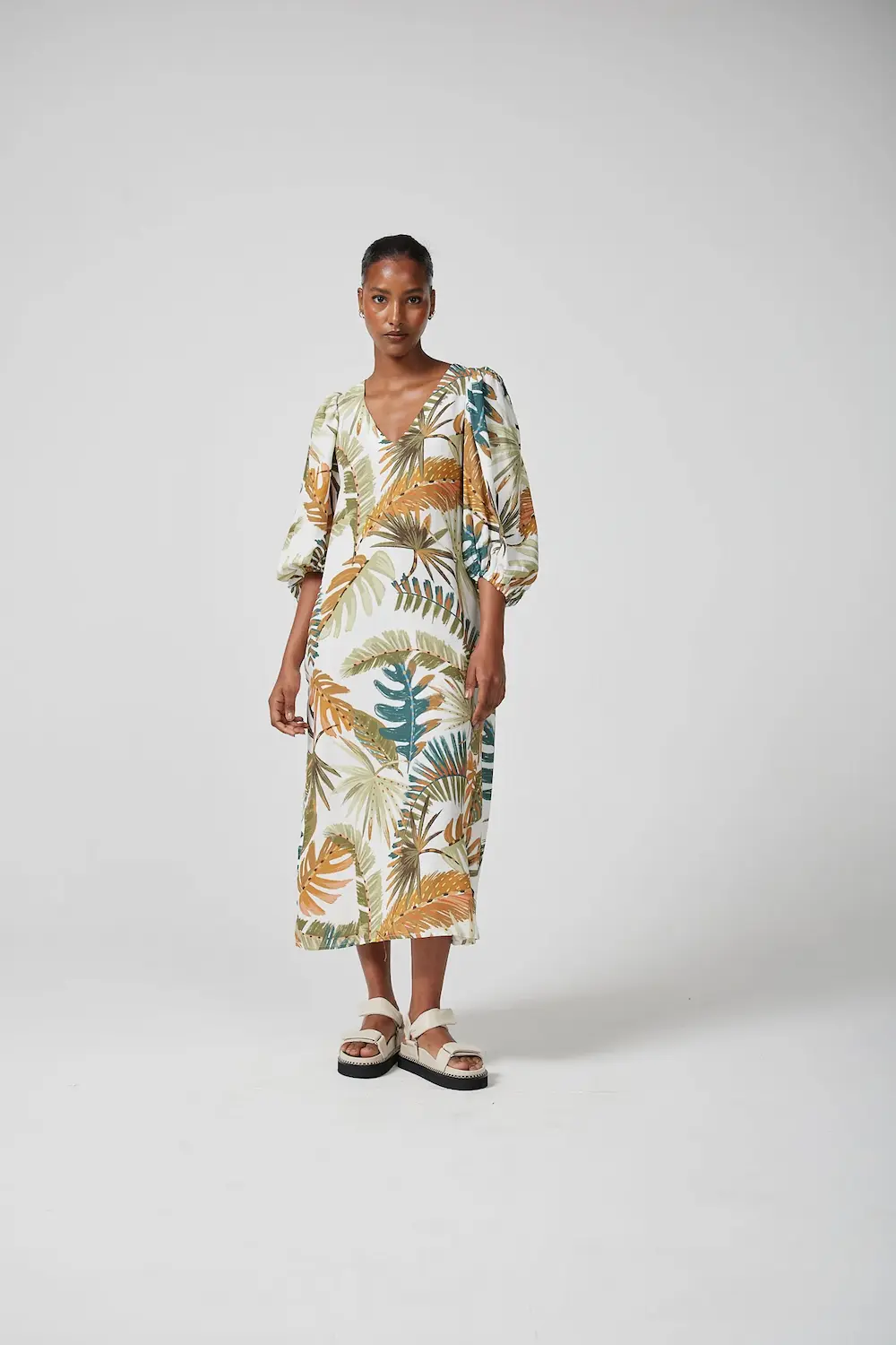 Smudj Josette Silky Shift Floral Dress - Image 11